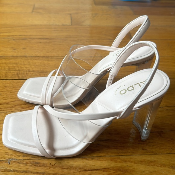 Aldo Kiyana light pink sling back heeled sandal - Picture 2 of 4